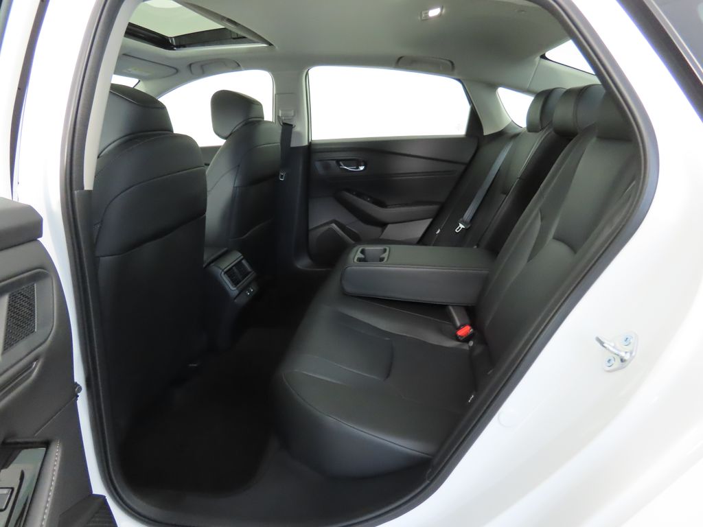 2025 Honda Accord Touring 23