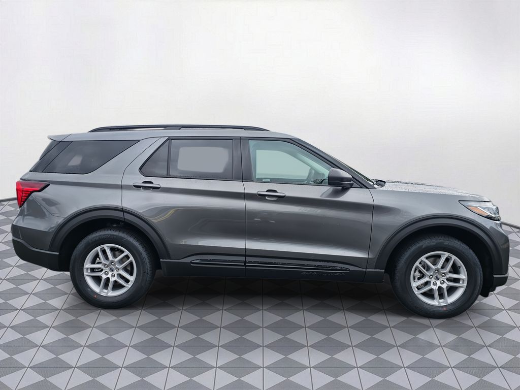 New 2026 Gray Ford Active image 9