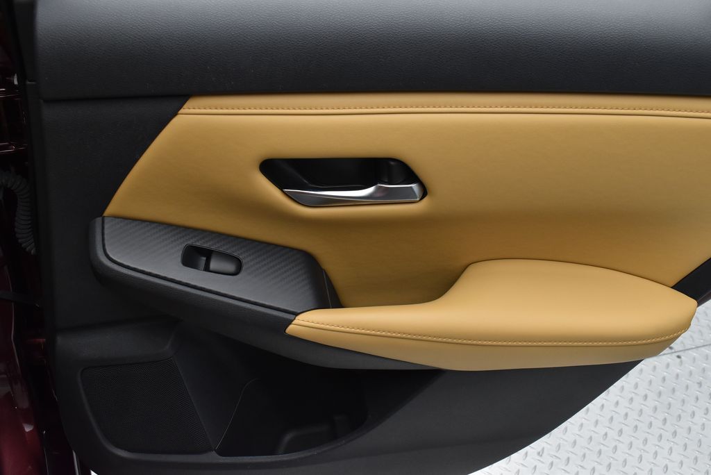 Thumbnail: 2023 Nissan Sentra - 27