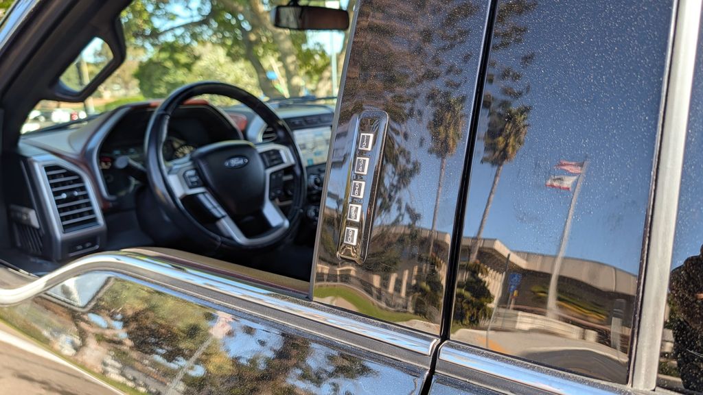 Used 2018 Ford F-150 Platinum 4D SuperCrew