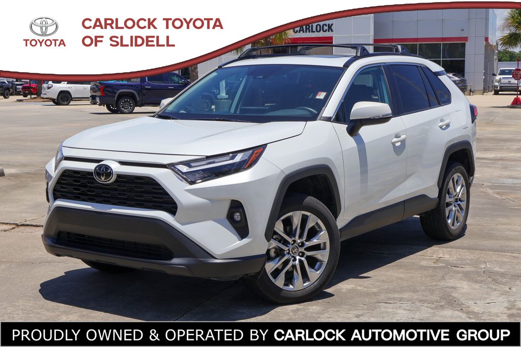 White (Wind Chill Pearl) 2025 Toyota RAV4 SUV / Crossover Front-Wheel Drive 8-Speed Automatic