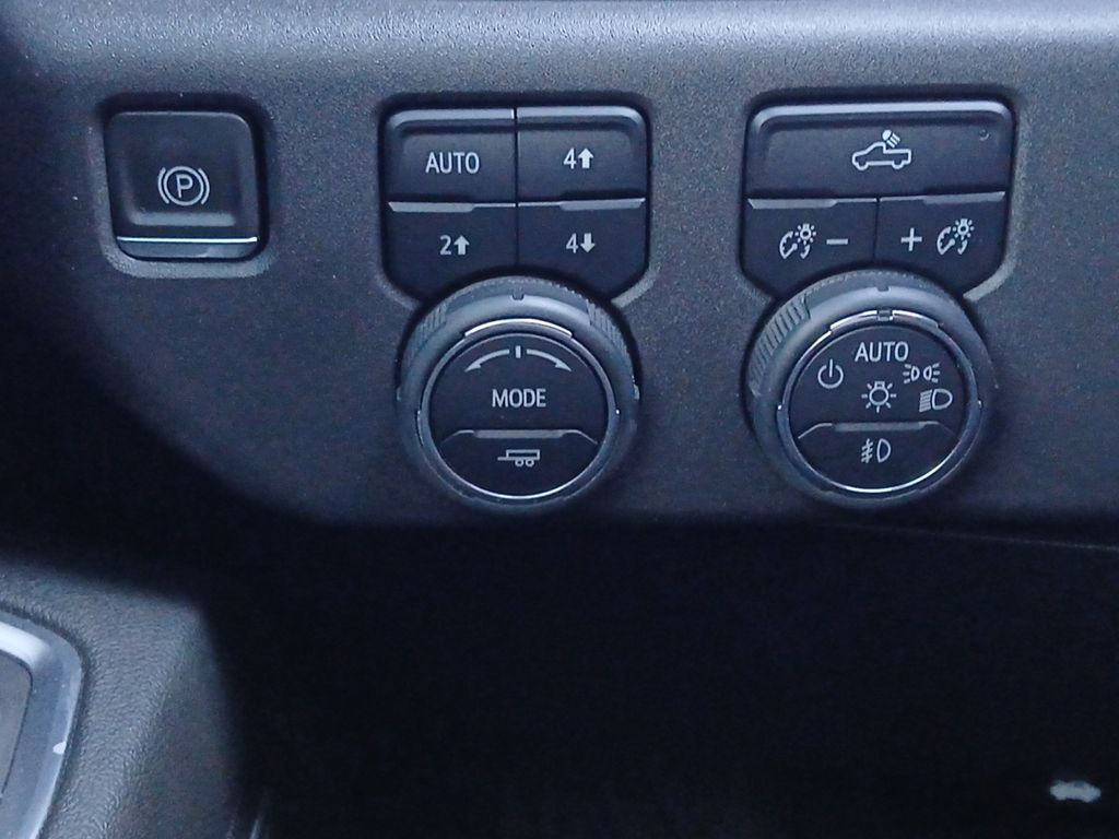 Used Car 2023 Chevrolet Silverado 1500  Lt Trail Boss For Sale Under $50,000 In Austin, Texas