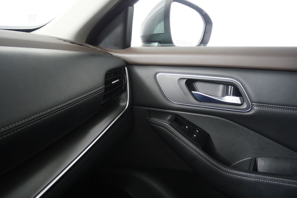 Thumbnail: 2021 Nissan Rogue - 19