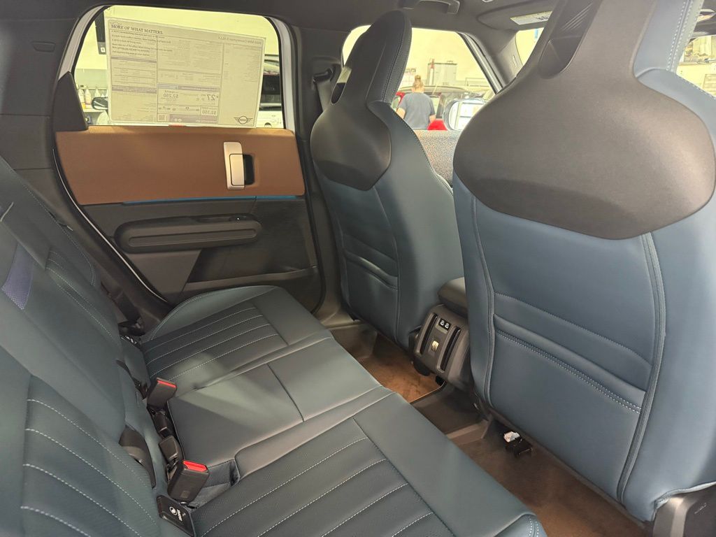 2025 MINI Cooper Countryman Base 22