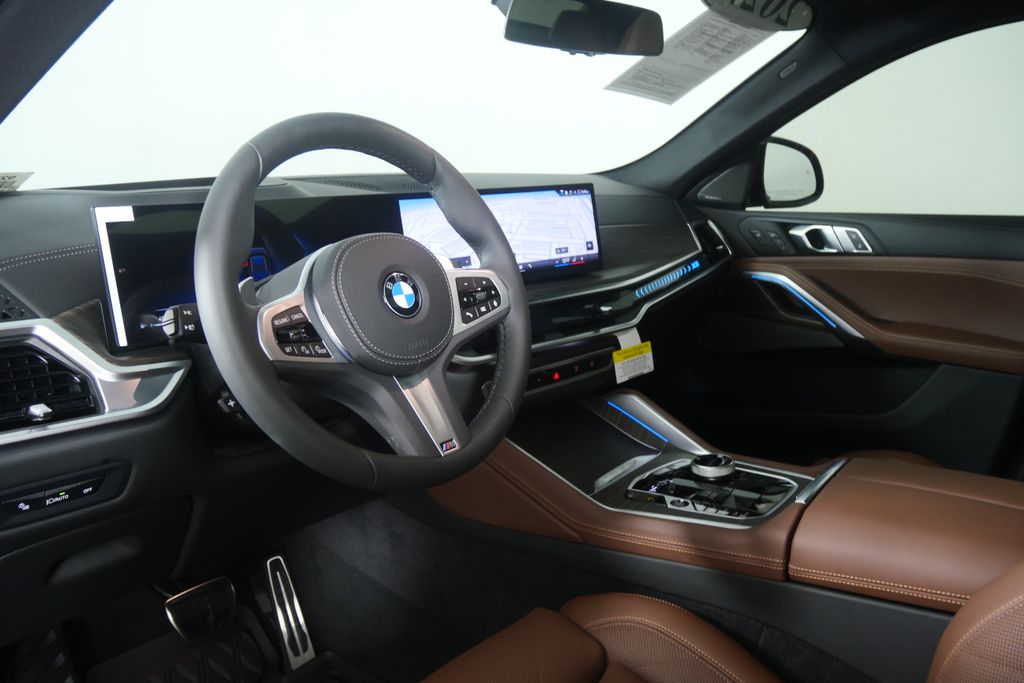 Thumbnail: 2027 BMW X6 - 12