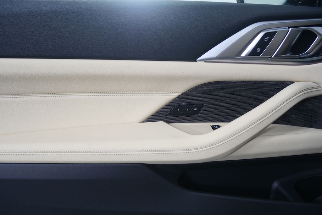 Thumbnail: 2026 BMW 4 Series - 8