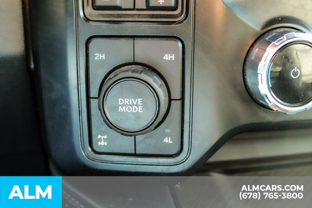 Used 2025 Black Ford Platinum image 39
