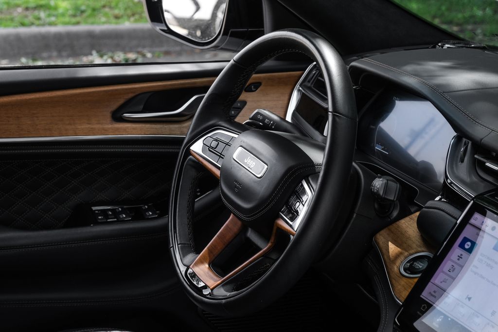 used 2023 Jeep Grand Cherokee L car, priced at $47,778