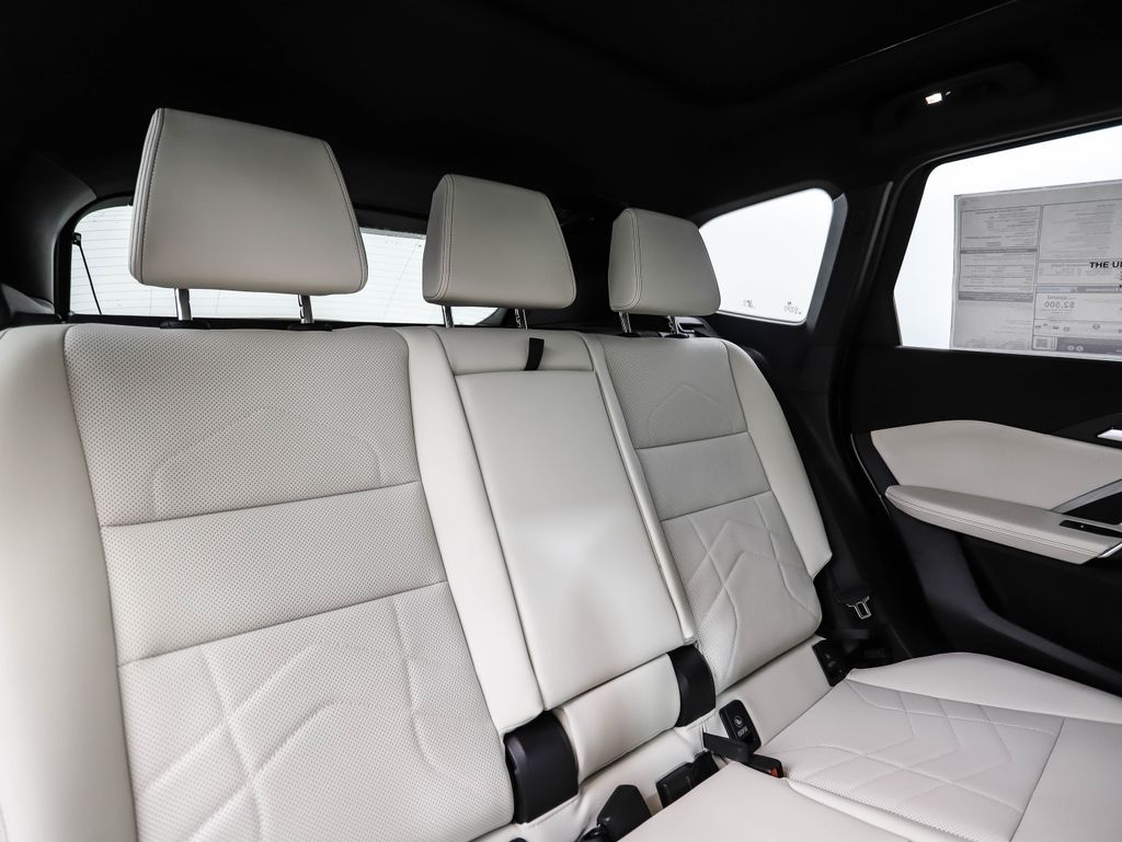 Thumbnail: 2026 BMW X1 - 29