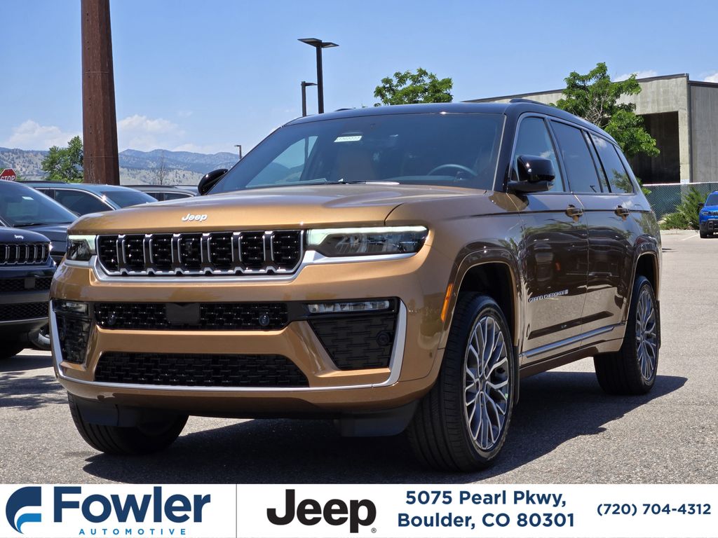 Red (Copper Shino Metallic Clearcoat) 2026 Jeep Grand Cherokee L SUV / Crossover Four-Wheel Drive 8-Speed Automatic