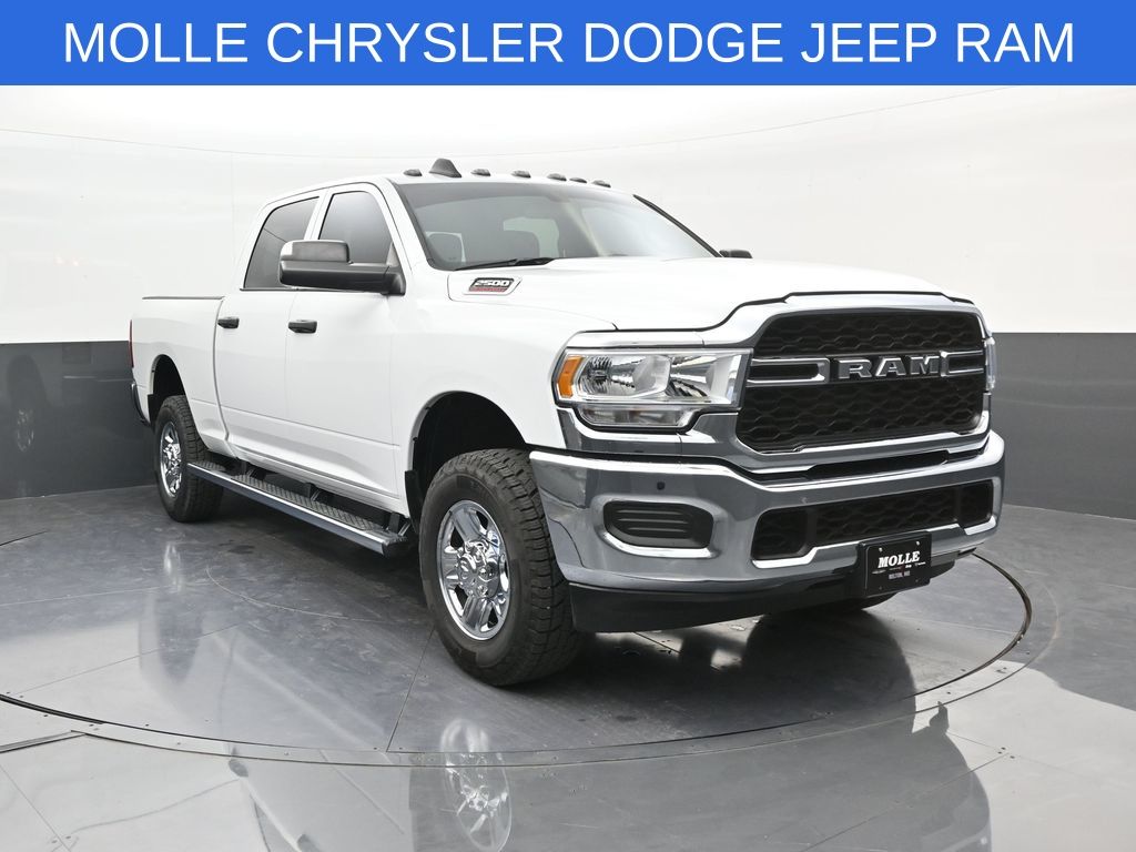 Bright White Clearcoat 2021 RAM 2500 Pickup Truck Four-Wheel Drive 8-Speed Automatic