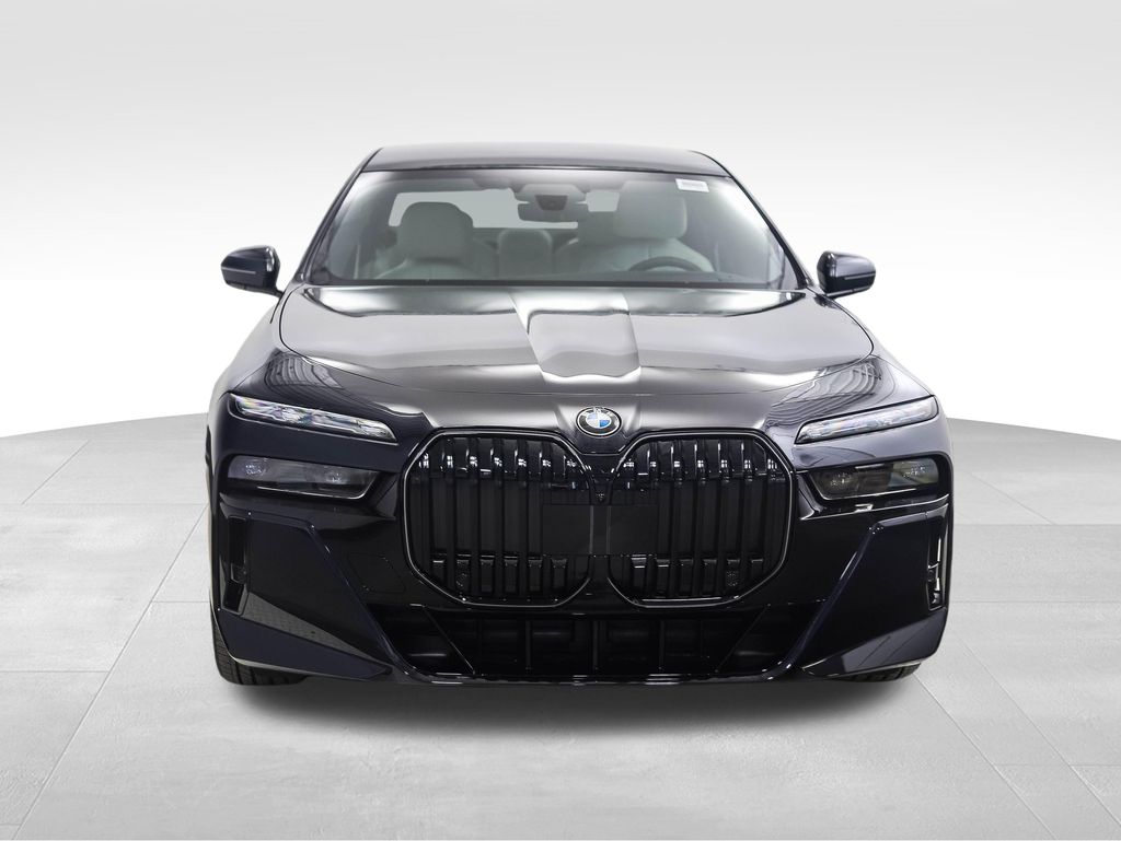 Thumbnail: 2026 BMW 7 Series - 8