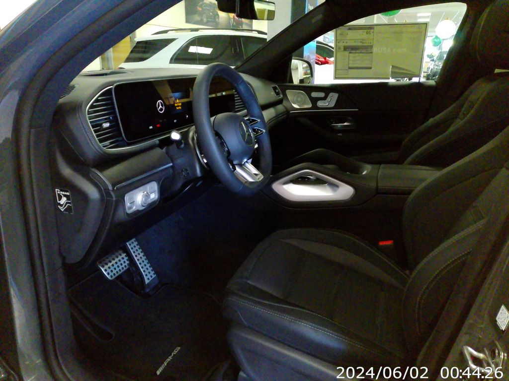 Thumbnail: 2026 Mercedes-Benz GLE - 16