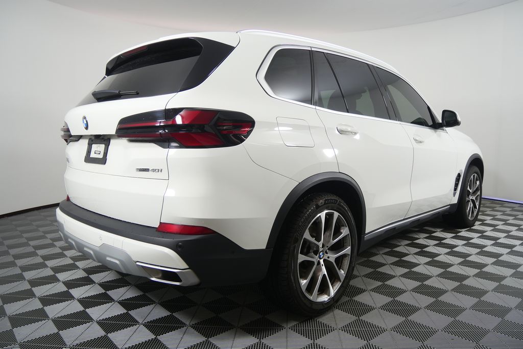 Thumbnail: 2024 BMW X5 - 3