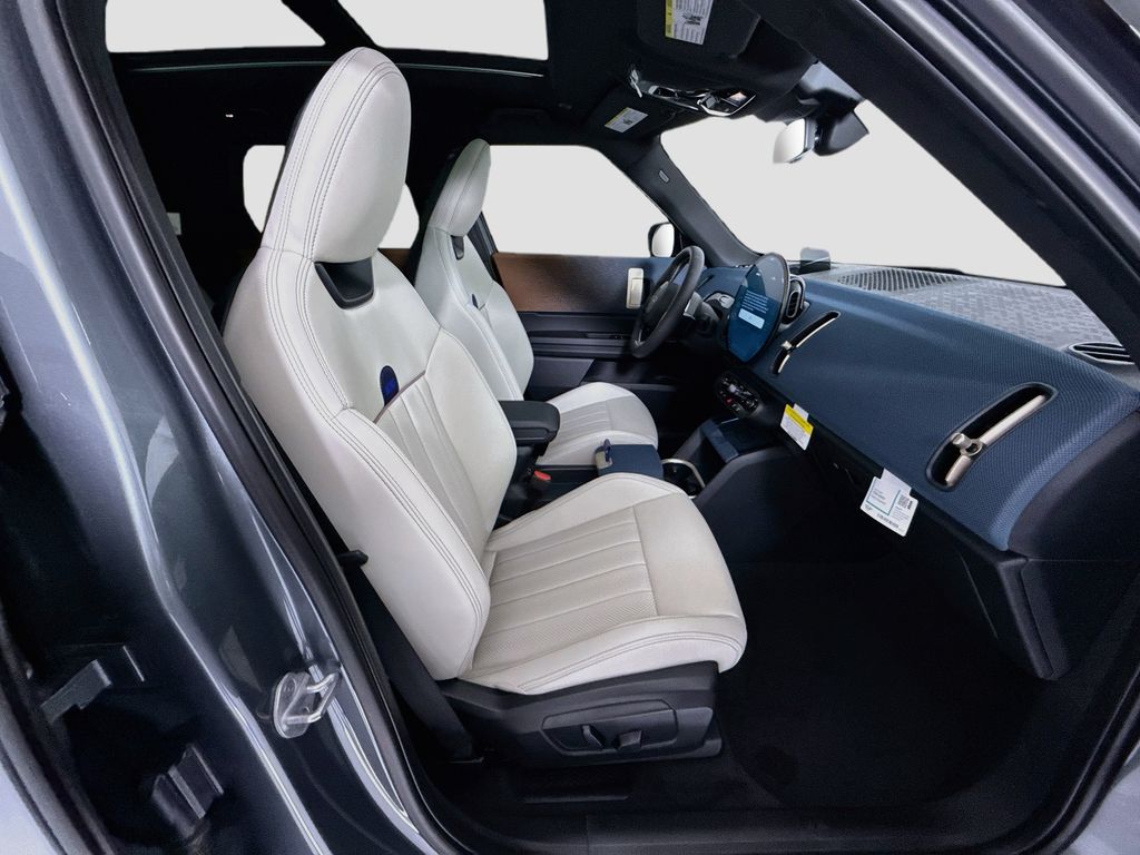 Thumbnail: 2027 MINI Cooper Countryman - 20