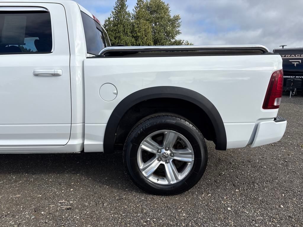 2013 Bright White Clearcoat Ram 1500 Sport 4X4 Truck