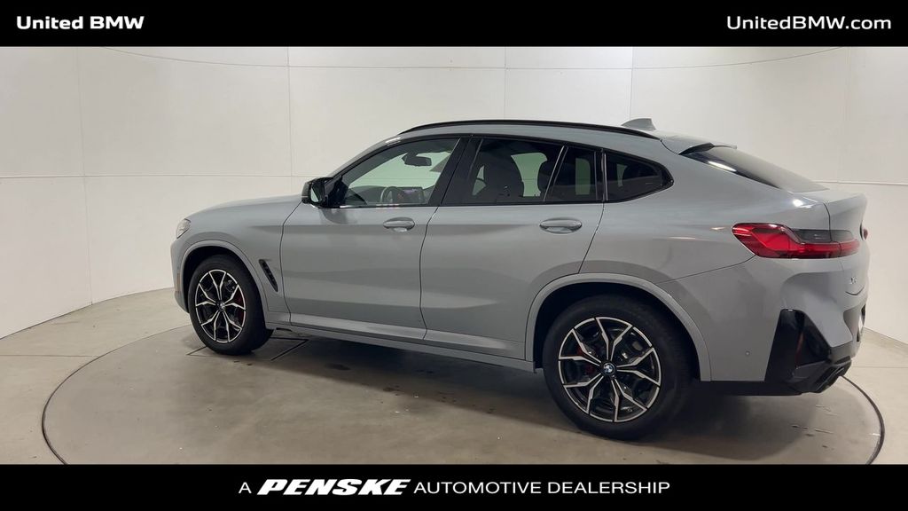2024 BMW X4 M40i 6
