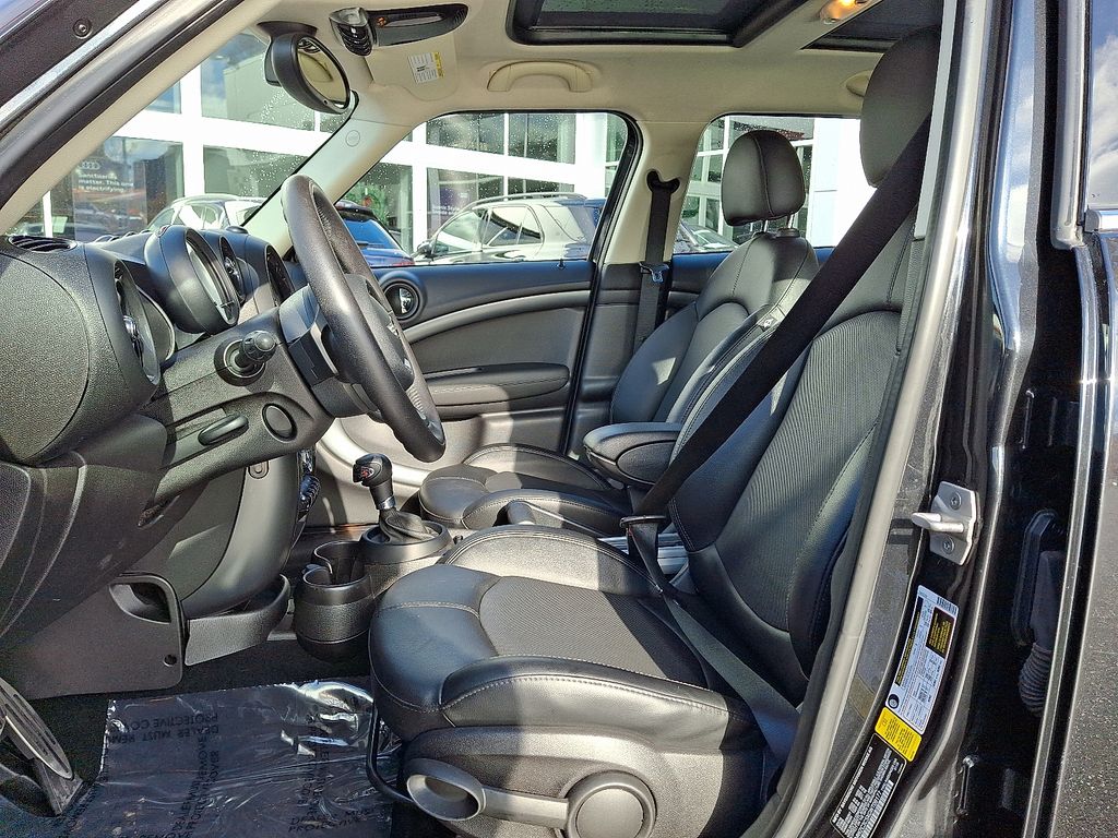 Thumbnail: 2016 MINI Cooper Countryman - 13