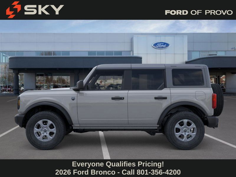 View vehicle photo 3