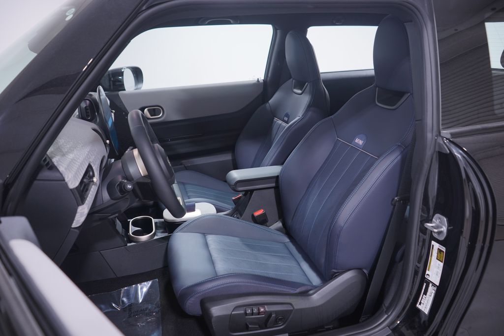 Thumbnail: 2025 MINI Cooper - 7