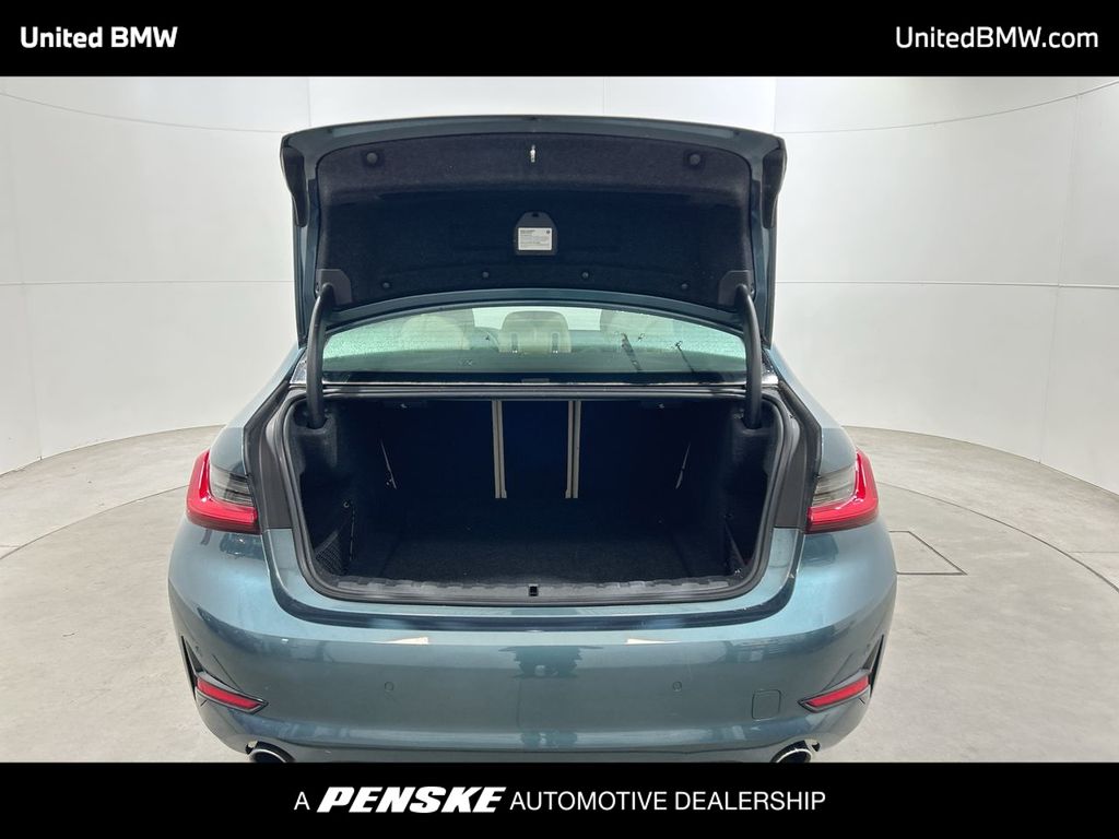 Thumbnail: 2021 BMW 3 Series - 22