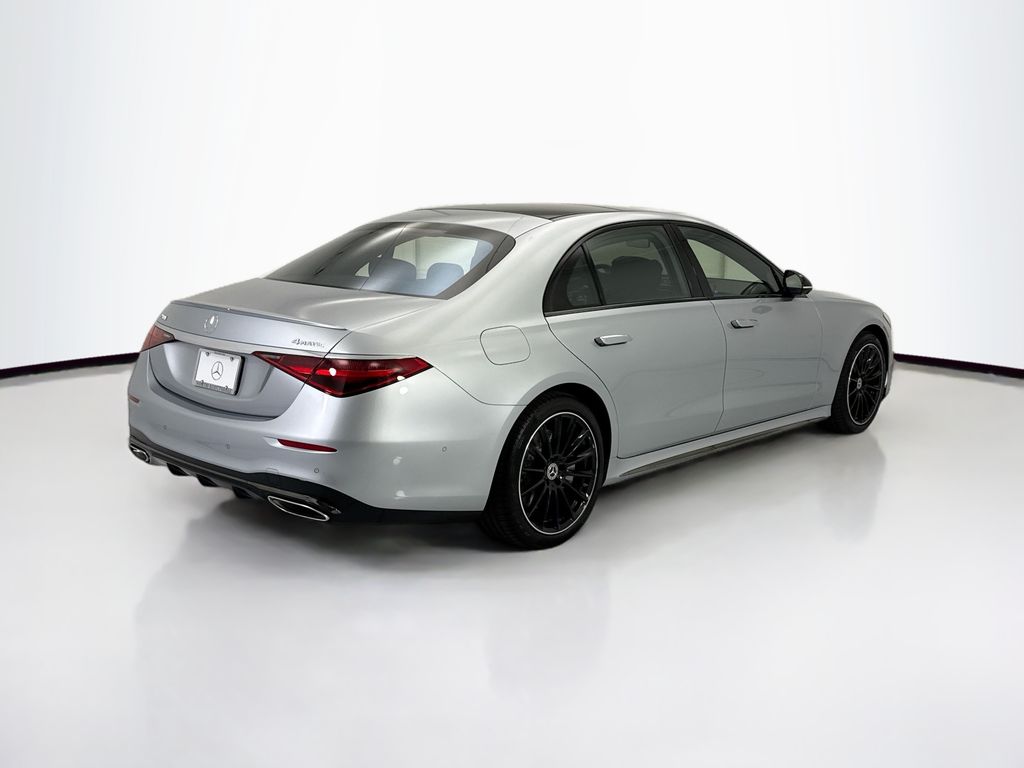 Thumbnail: 2026 Mercedes-Benz S-Class - 5