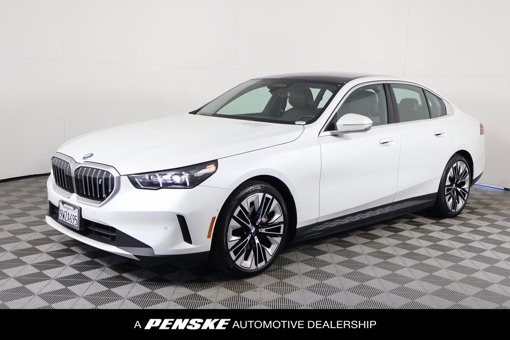 2025 BMW i5 eDrive40 -
                  Escondido, CA