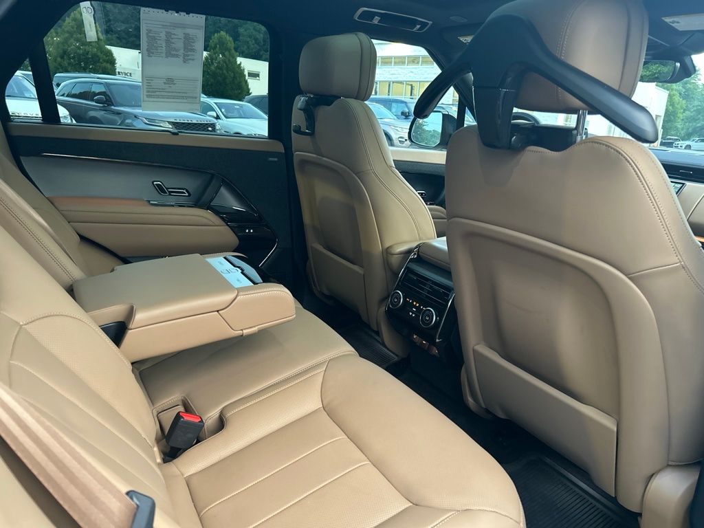 Certified Used 2025 Black Land Rover SE image 19