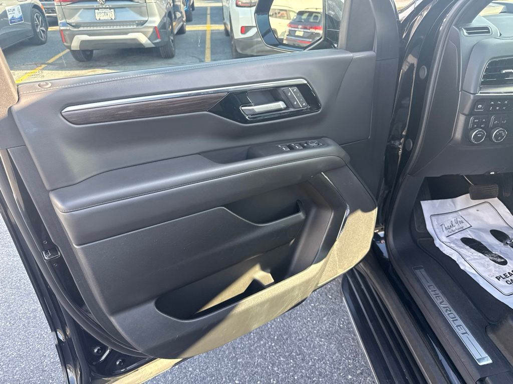 2025 Chevrolet Tahoe LT Black at Grove City Ford