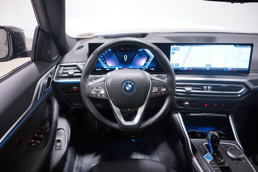 Thumbnail: 2023 BMW i4 - 11