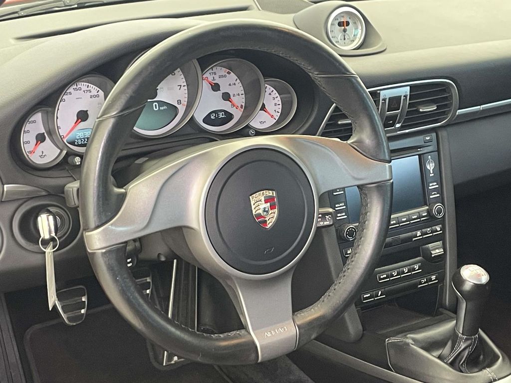 2010 Porsche 911 Carrera S - 3