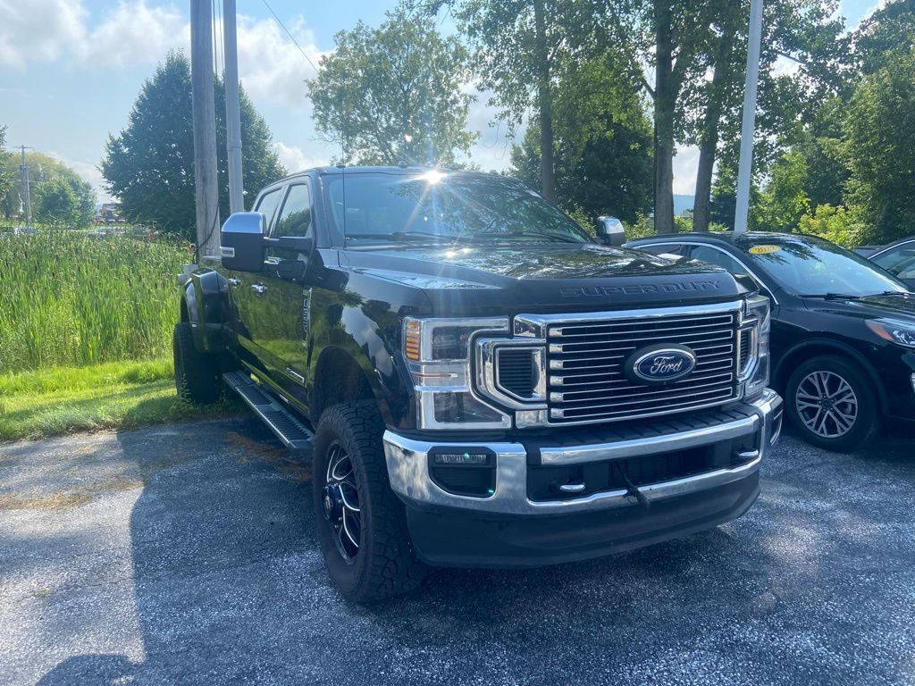 2020 Ford F-350 Super Duty Lariat Crew Cab LB DRW 4WD