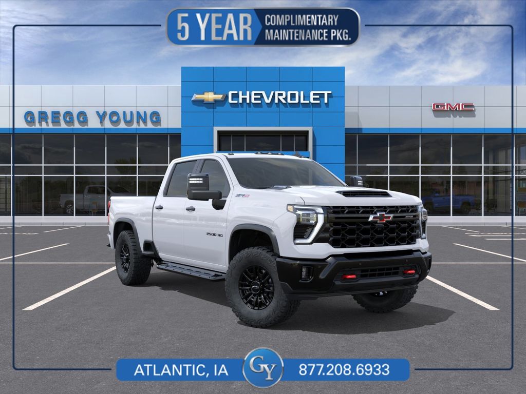 Summit White 2026 Chevrolet Silverado 2500HD Pickup Truck Four-Wheel Drive Automatic