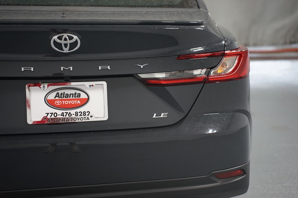 Thumbnail: 2025 Toyota Camry - 10