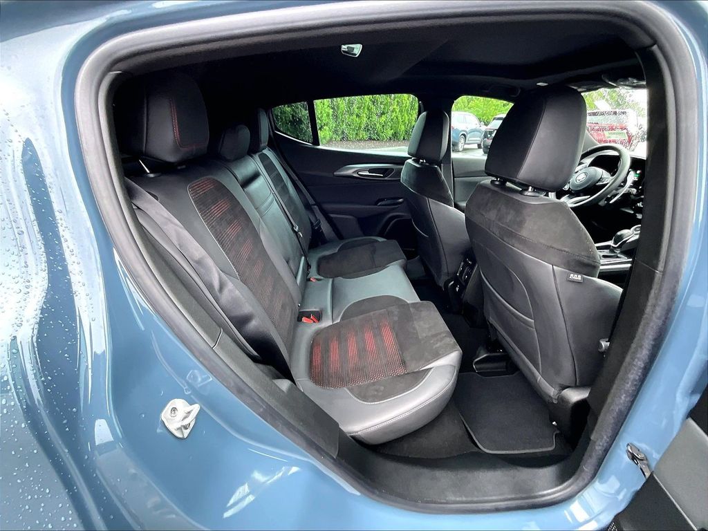 2024 Dodge Hornet — photo 16