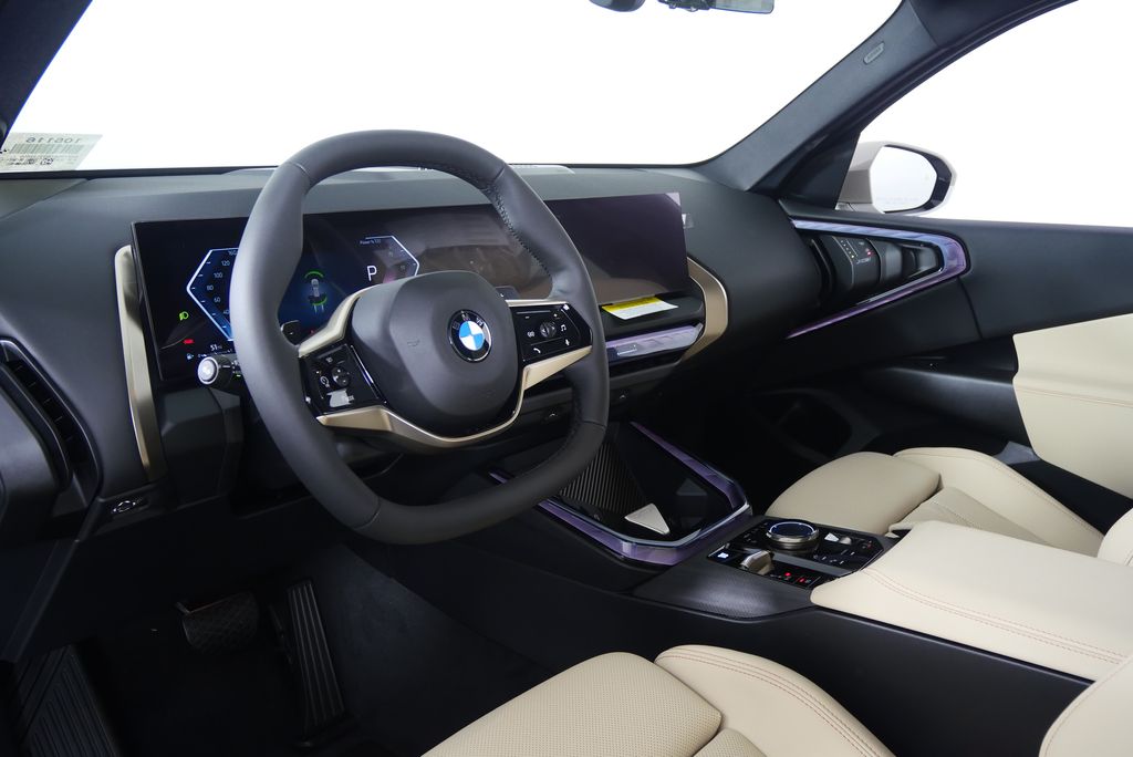 Thumbnail: 2025 BMW X3 - 13