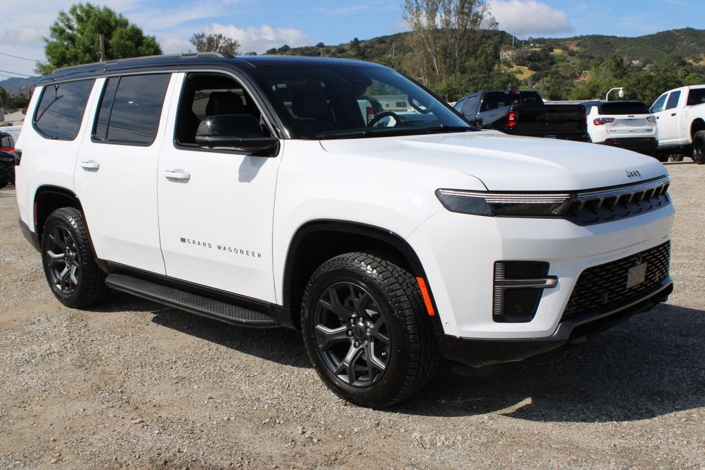 View vehicle photo 3