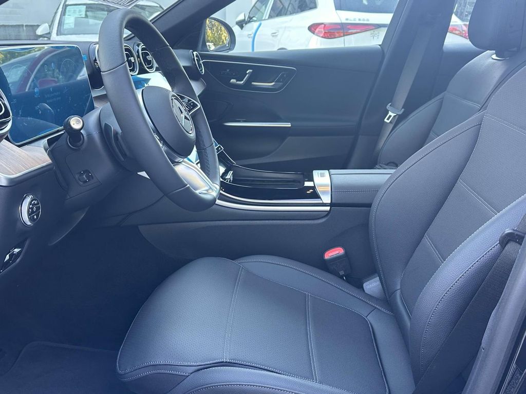 2025 Mercedes-Benz C-Class C 300 14