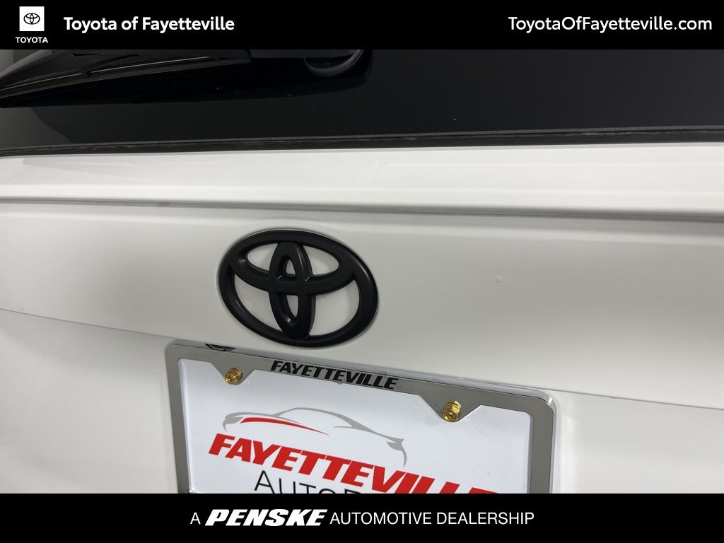 Thumbnail: 2025 Toyota RAV4 - 17