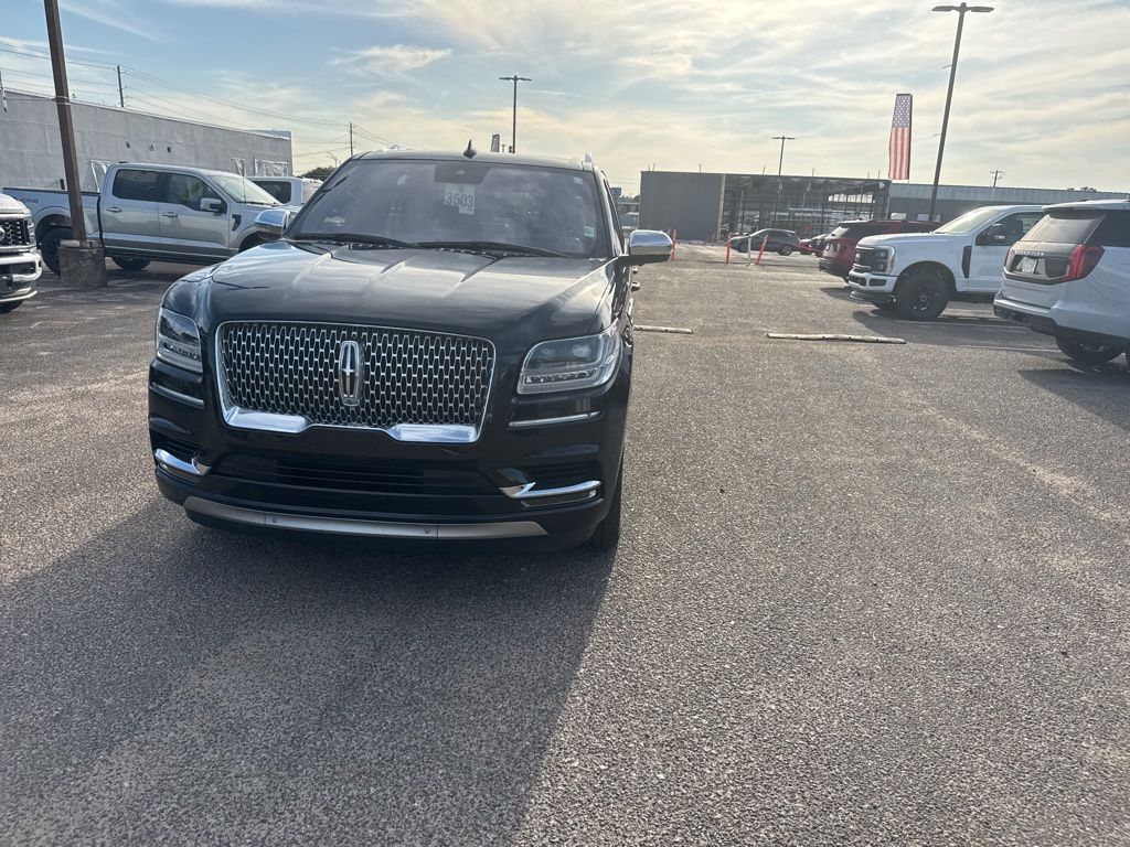 2020 Infinite Black Lincoln Navigator Black Label 4X4 SUV