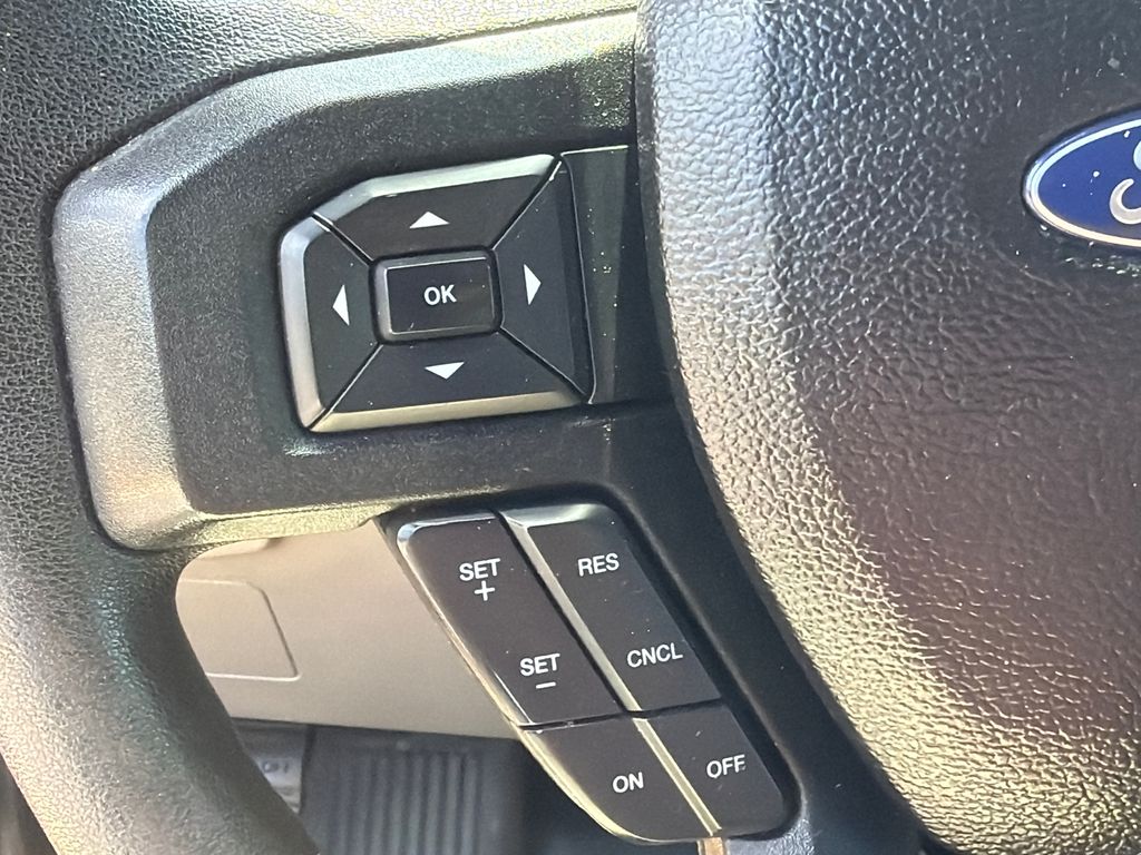 Used 2017 White Ford XL image 24