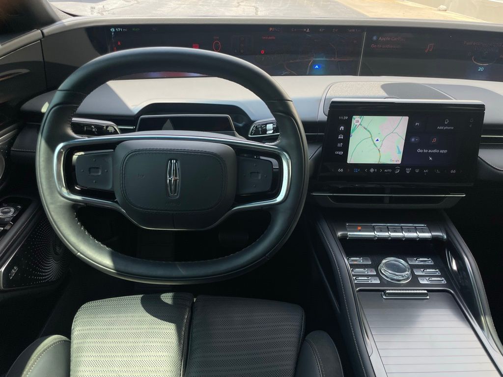 2024 Lincoln Nautilus Reserve 11