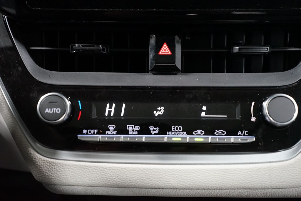 Thumbnail: 2023 Toyota Corolla - 20