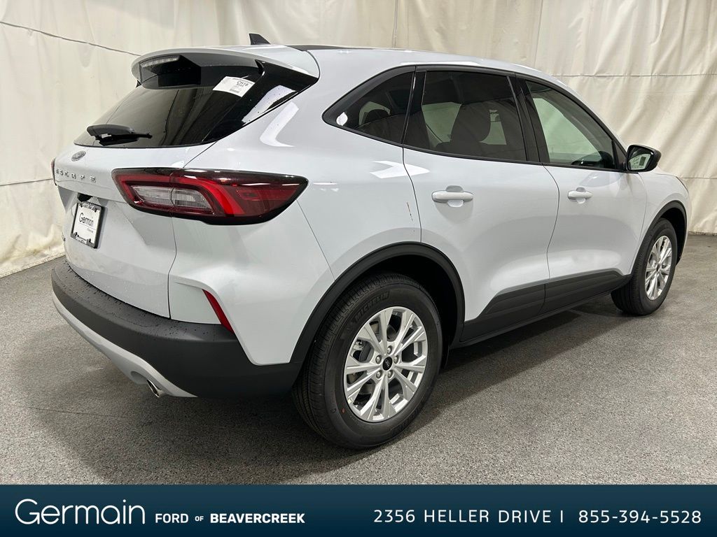2025 Ford Escape Active photo 7