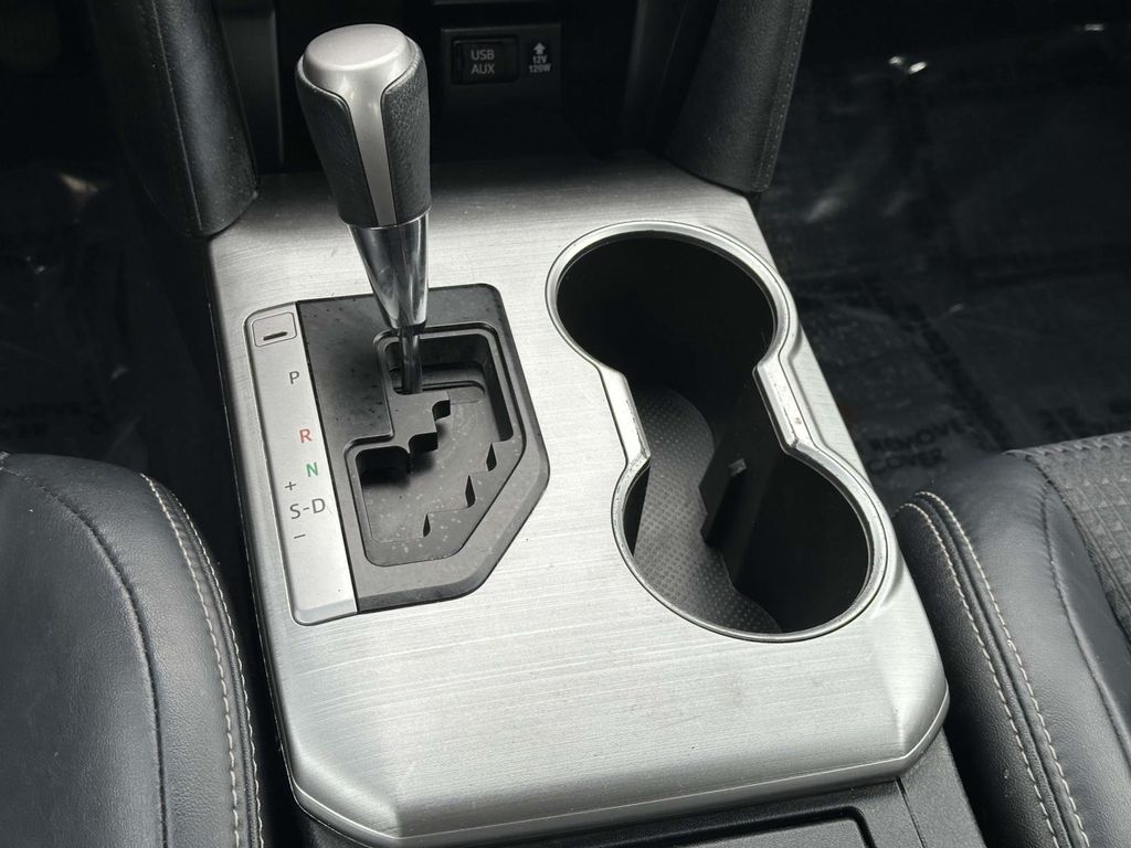 2012 Toyota Camry L 20