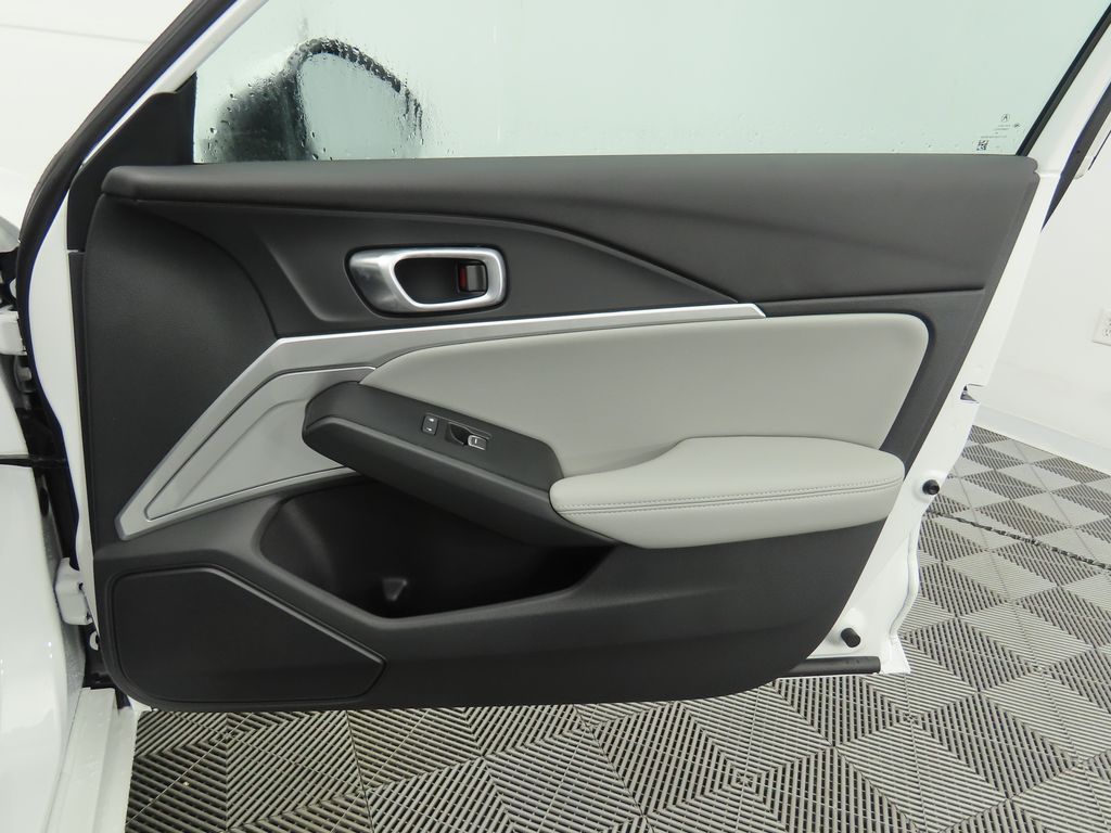 Thumbnail: 2025 Acura Integra - 27