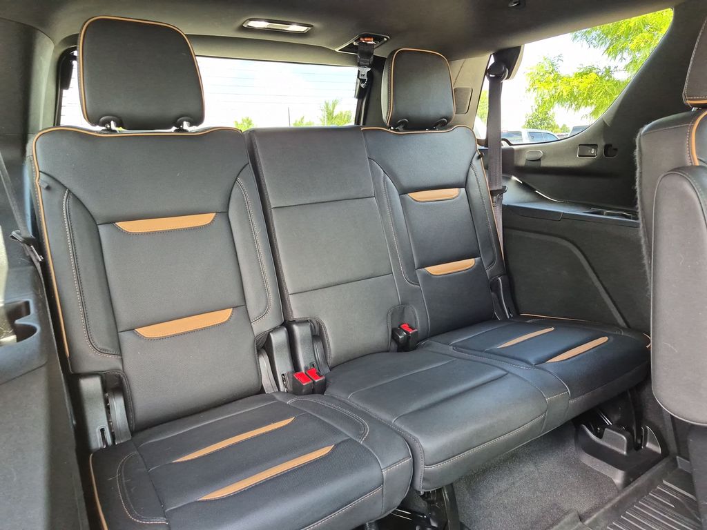 Used 2022 Gray GMC AT4 image 39
