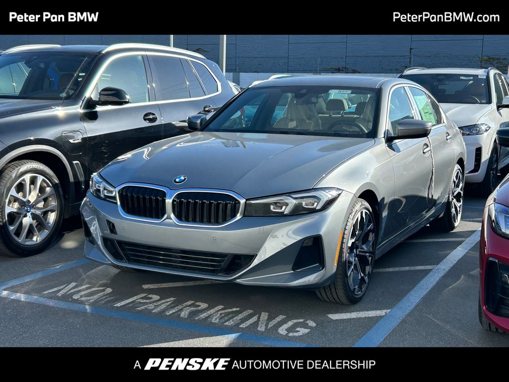 Thumbnail: 2025 BMW 3 Series - 1