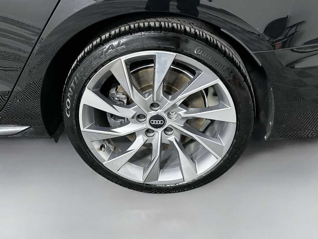 Thumbnail: 2020 Audi A4 - 31