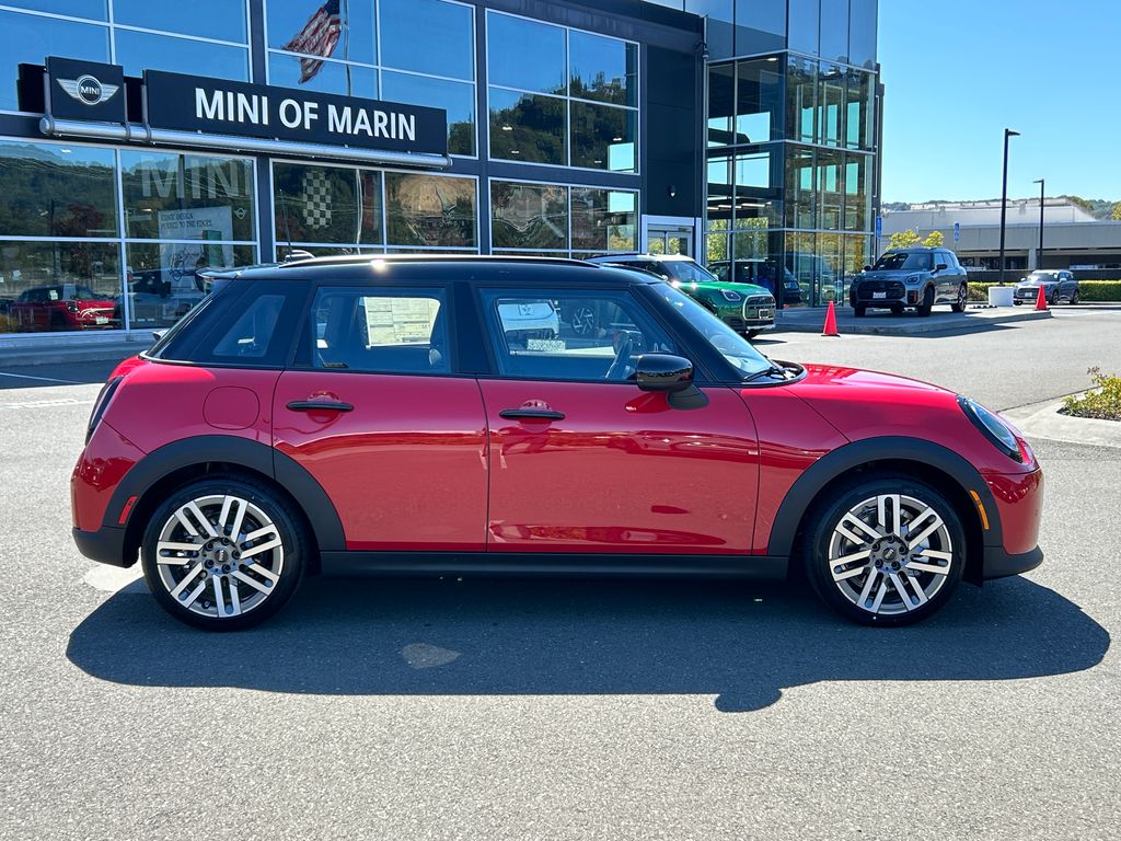 Thumbnail: 2025 MINI Cooper Hardtop - 6